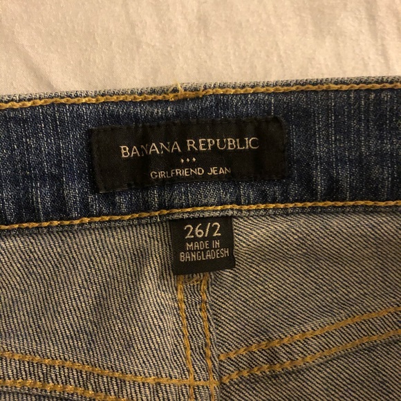 Banana Republic Girlfriend Jean - Picture 7 of 8